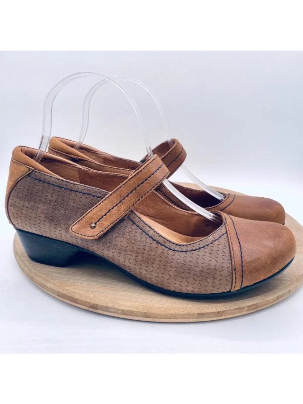 Taos Shoes Womens 9 40 Brown Leather Comfort Mary Jane Mambo Heels